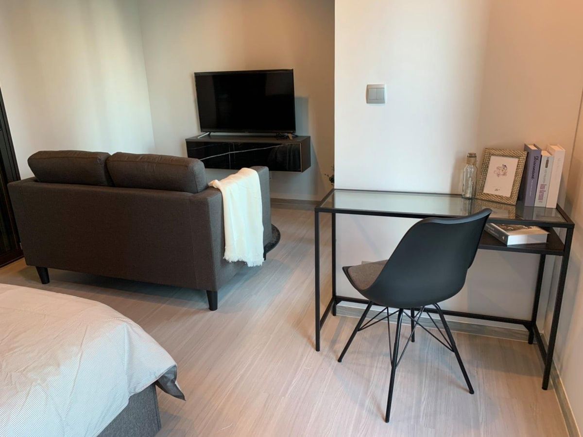 ไลฟ์ อโศก - พระราม 9 🌟PN-00003230🌟