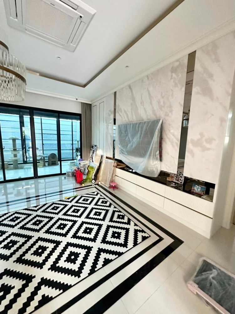 Rent/เช่า (เดอะ พาลาซโซ่) 🌟PN-00005296🌟