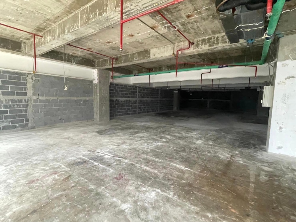 Rent/เช่า  (คอมเมอร์เชียล สเปซ อิน สาธร) 🌟PN-00005526🌟