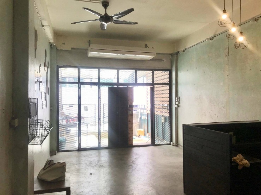 ทาวน์เฮ้าส์ อิน สีลม 🌟PN-00005650🌟