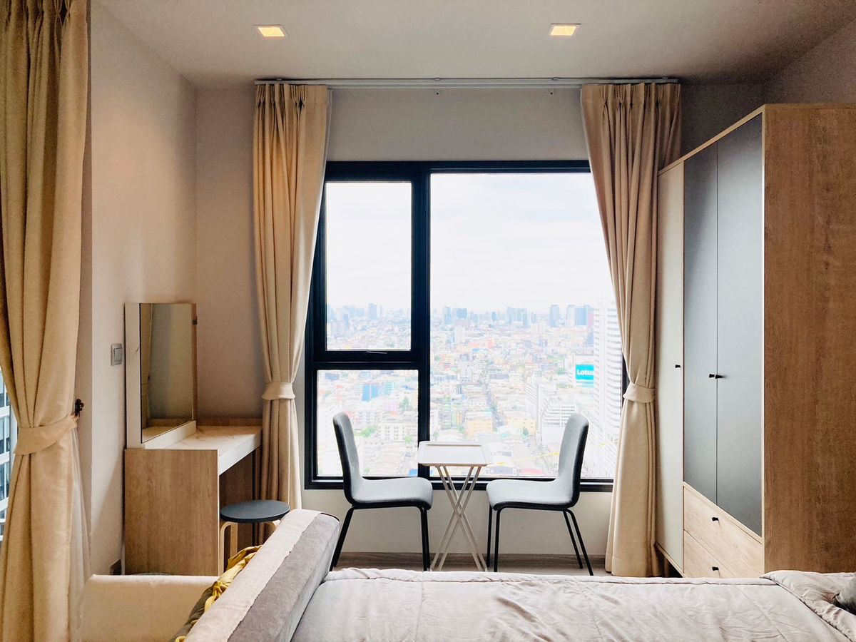 ไลฟ์ อโศก - พระราม 9 🌟PN-00003784🌟