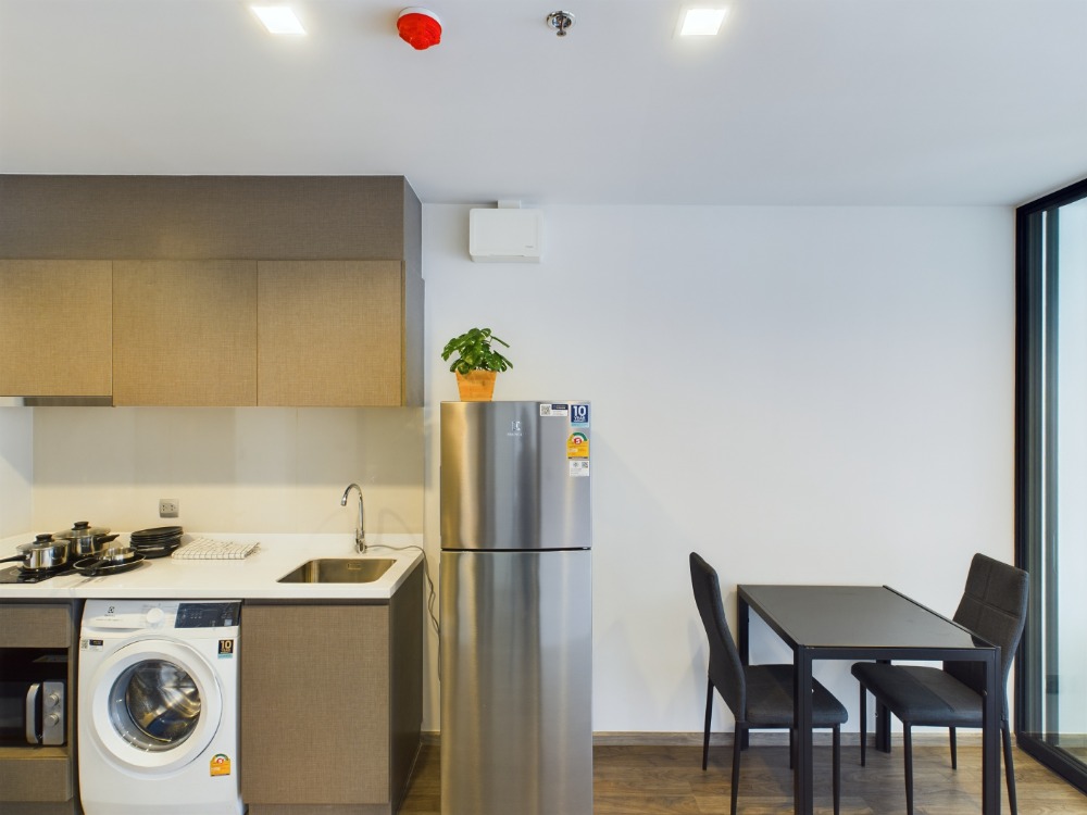 ไลฟ์ ลาดพร้าว วัลเล่ย์ 🌟PN-00004254🌟