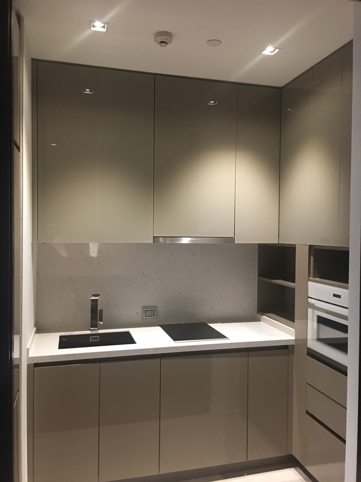 เดอะ ดิโพลแมท 39 🌟PN-00006735🌟