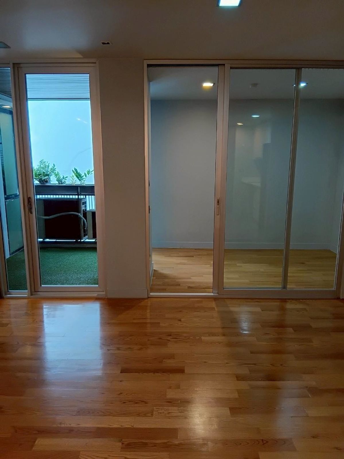 ควอด สีลม 🌟PN-00003849🌟