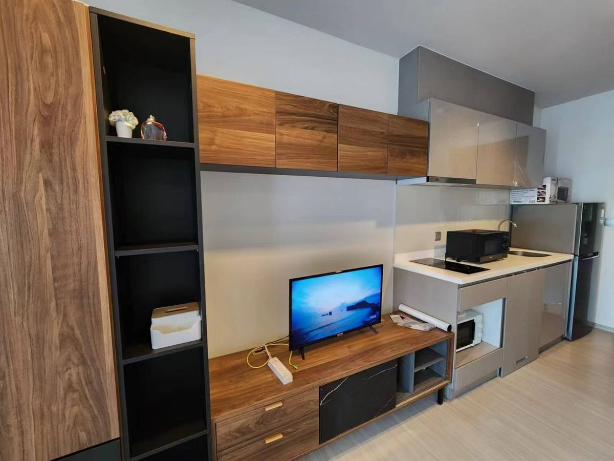 ไลฟ์ อโศก - พระราม 9 🌟PN-00006849🌟