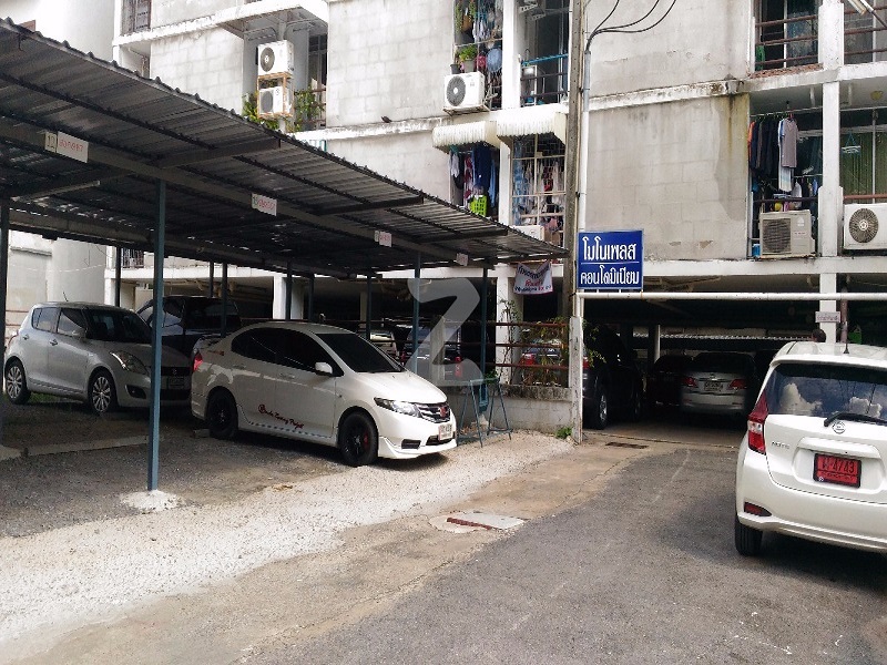 Mono-Place-Condominium