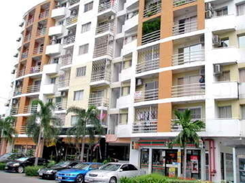 Assakarn-Place-Condominium-Ramkhamhaeng-1051