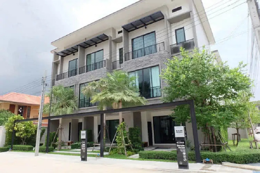 Baan-Pieamsuk-Pinklao-Kanjanapisek