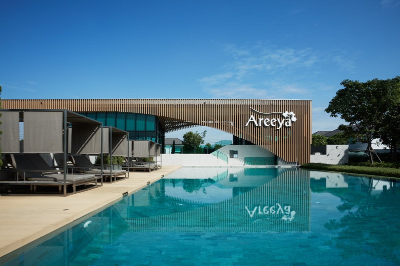 เดอะ-คัลเลอร์ส-วงแหวนฯ-รามอินทรา-2