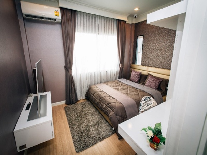 เฮ้าส์เดอะฮัมบูร์ก-รามอินทรา-รามคำแหง