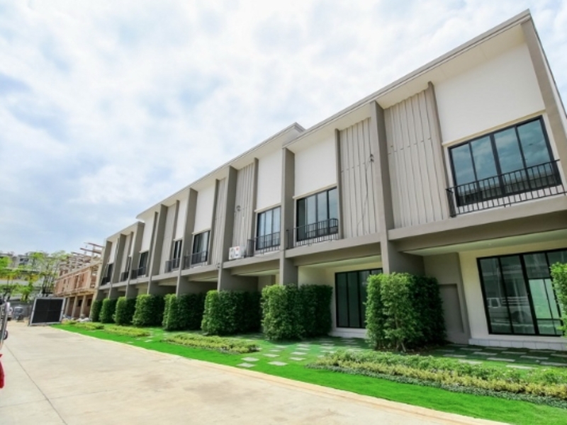 เฌอ-วงแหวน-สาทร