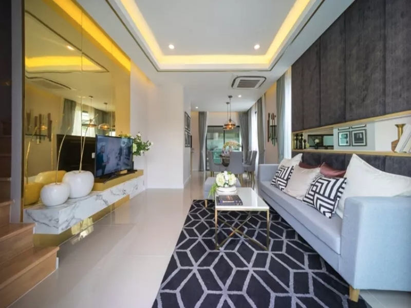 พาทิโอ-รามคําแหง-วงแหวน