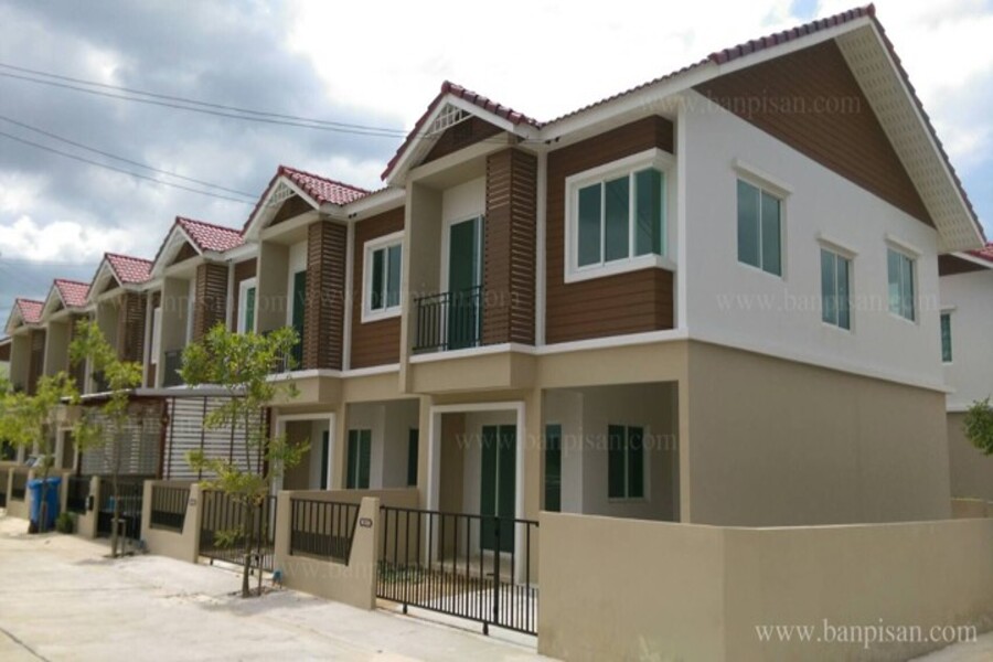 Baanpisan-Suwannabhumi-1-Sri-Waree-Noi