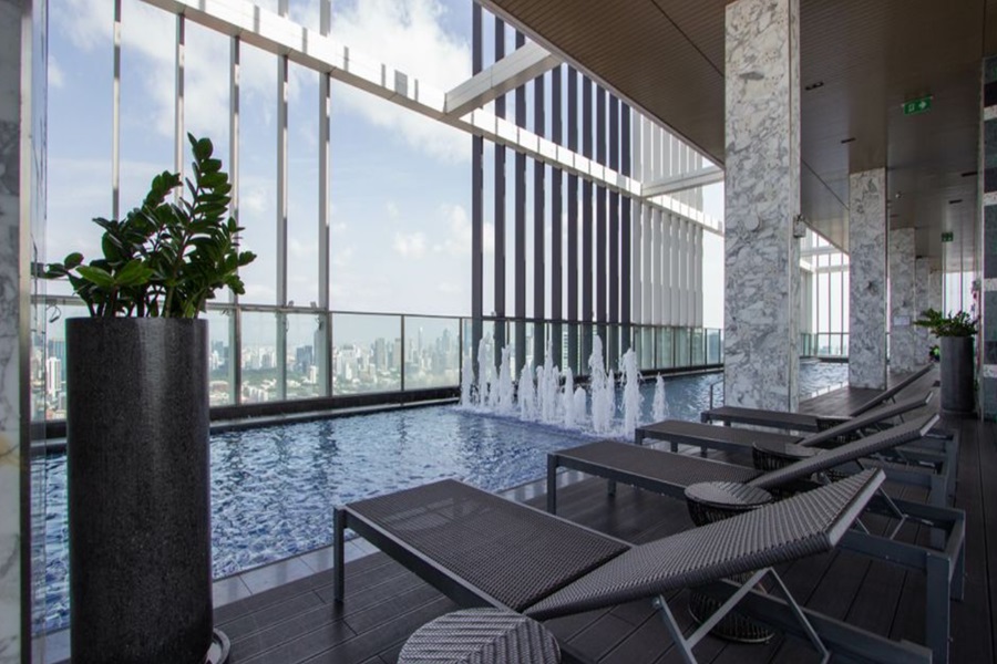 แฮมป์ตัน-เรสซิเดนซ์-เน็กซ์-ทู-เอ็มโพเรียม