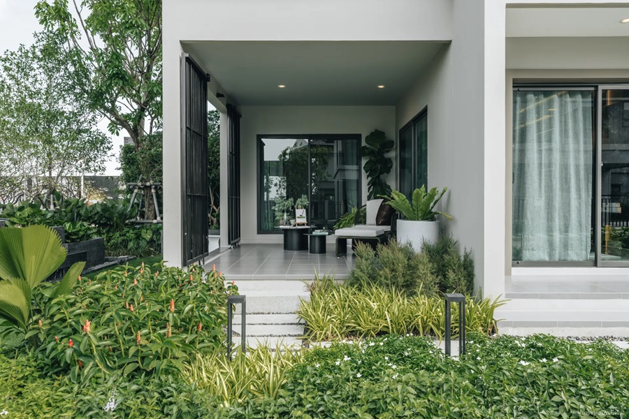 VENUE-Portrait-Westgate